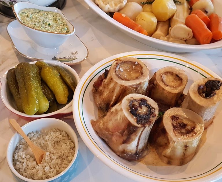 Comment cuire un os à moelle, au four ou dans un bouillon ? Ça a Leyre bon