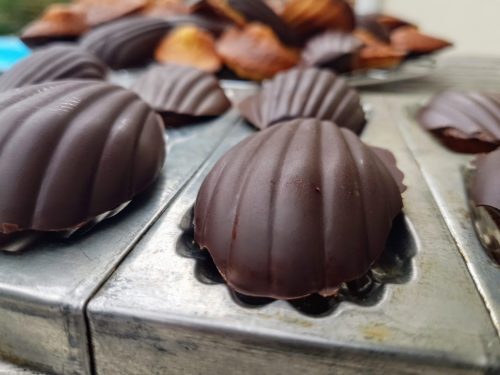 MADELEINES COQUES CHOCOLAT RECETTE - LYG