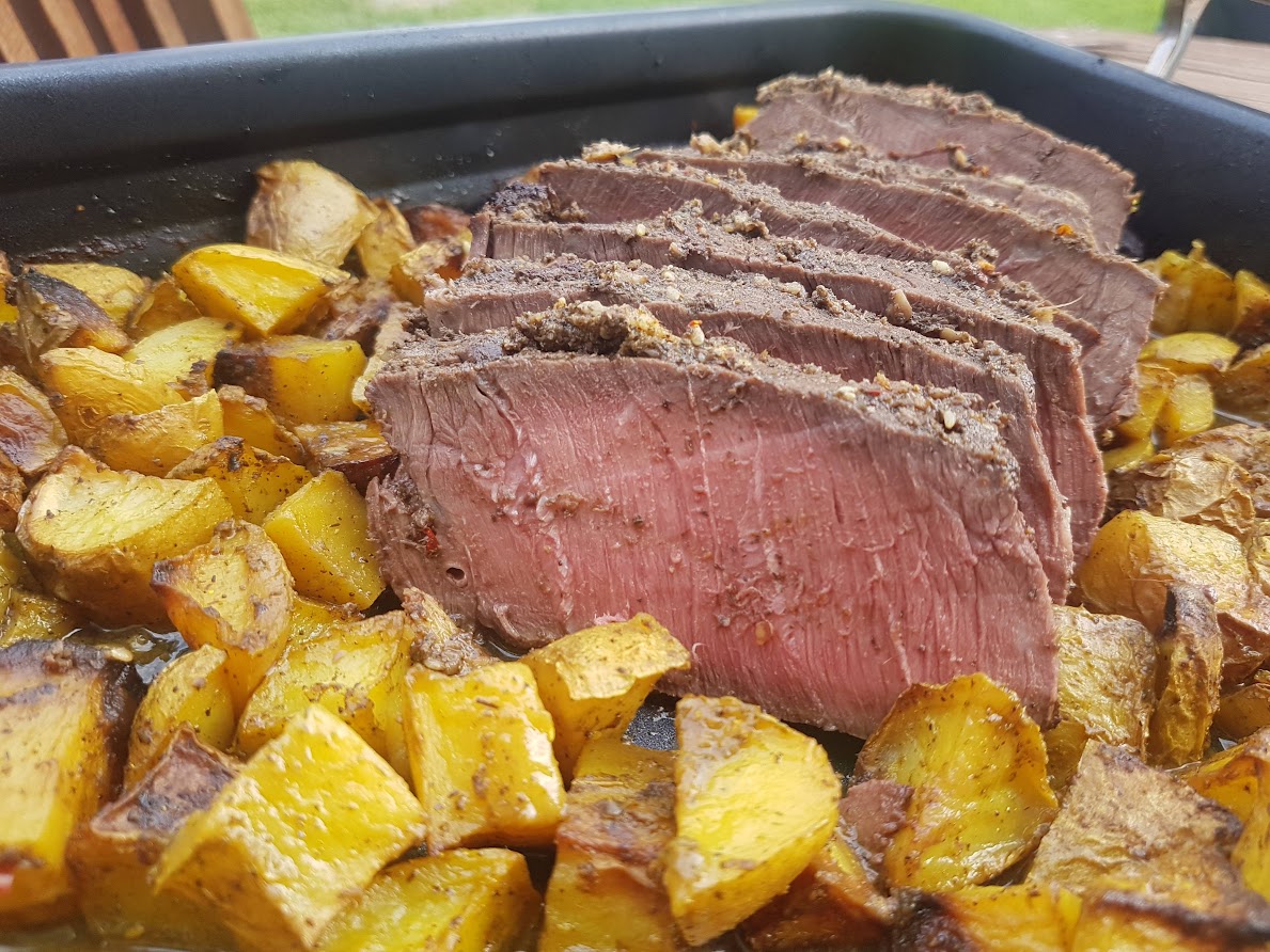 Rôti de boeuf au four et ses pommes de terre Ça a Leyre bon