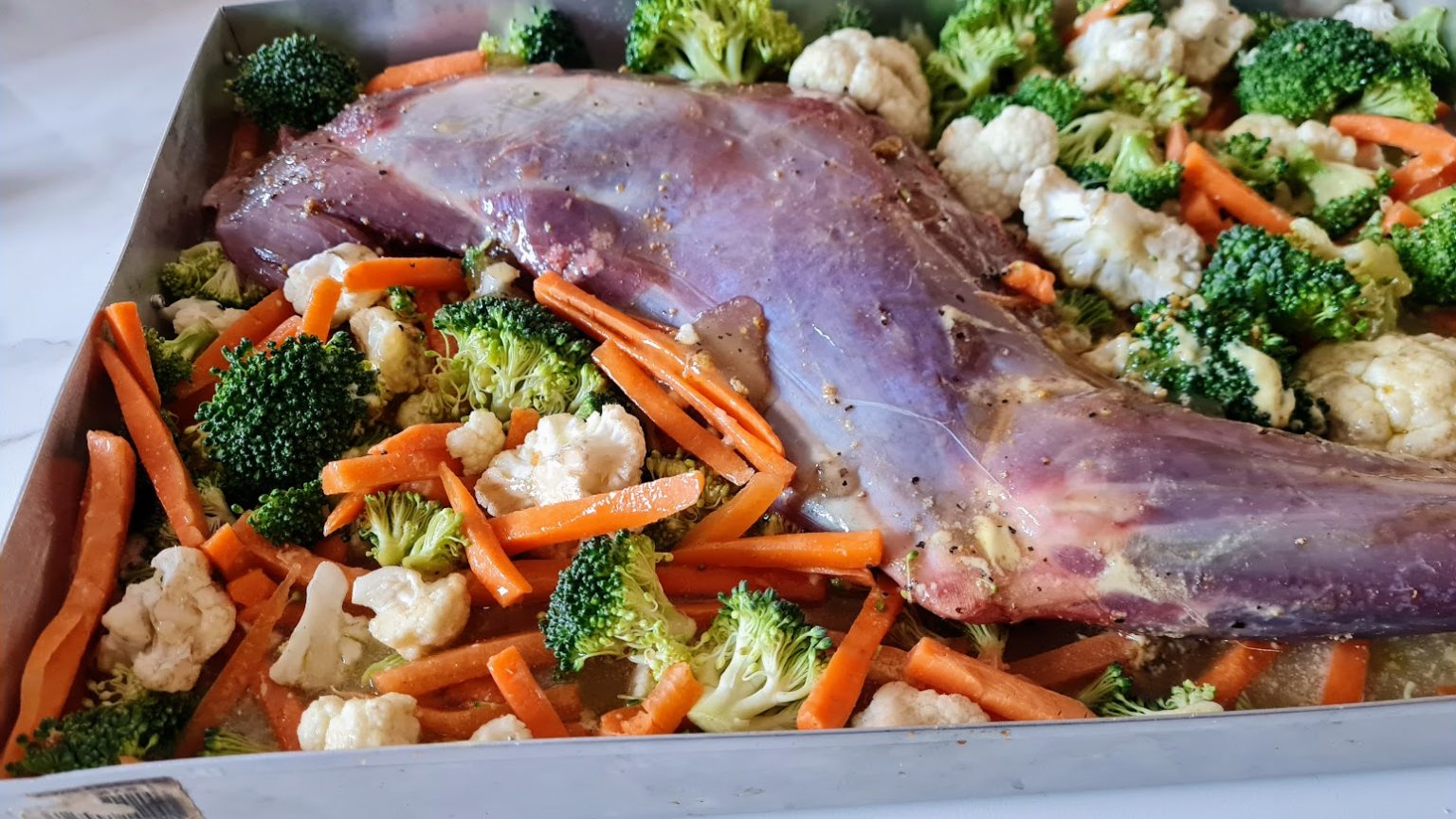 Gigot, guigue de chevreuil, cuisson au four au cidre - Ça a Leyre bon